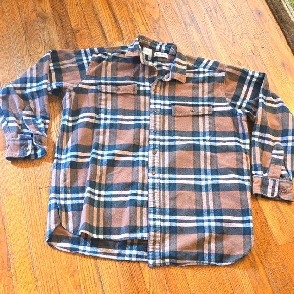 L.L. Bean Brown Plaid Flannel Shirt L - Picture 1 of 3